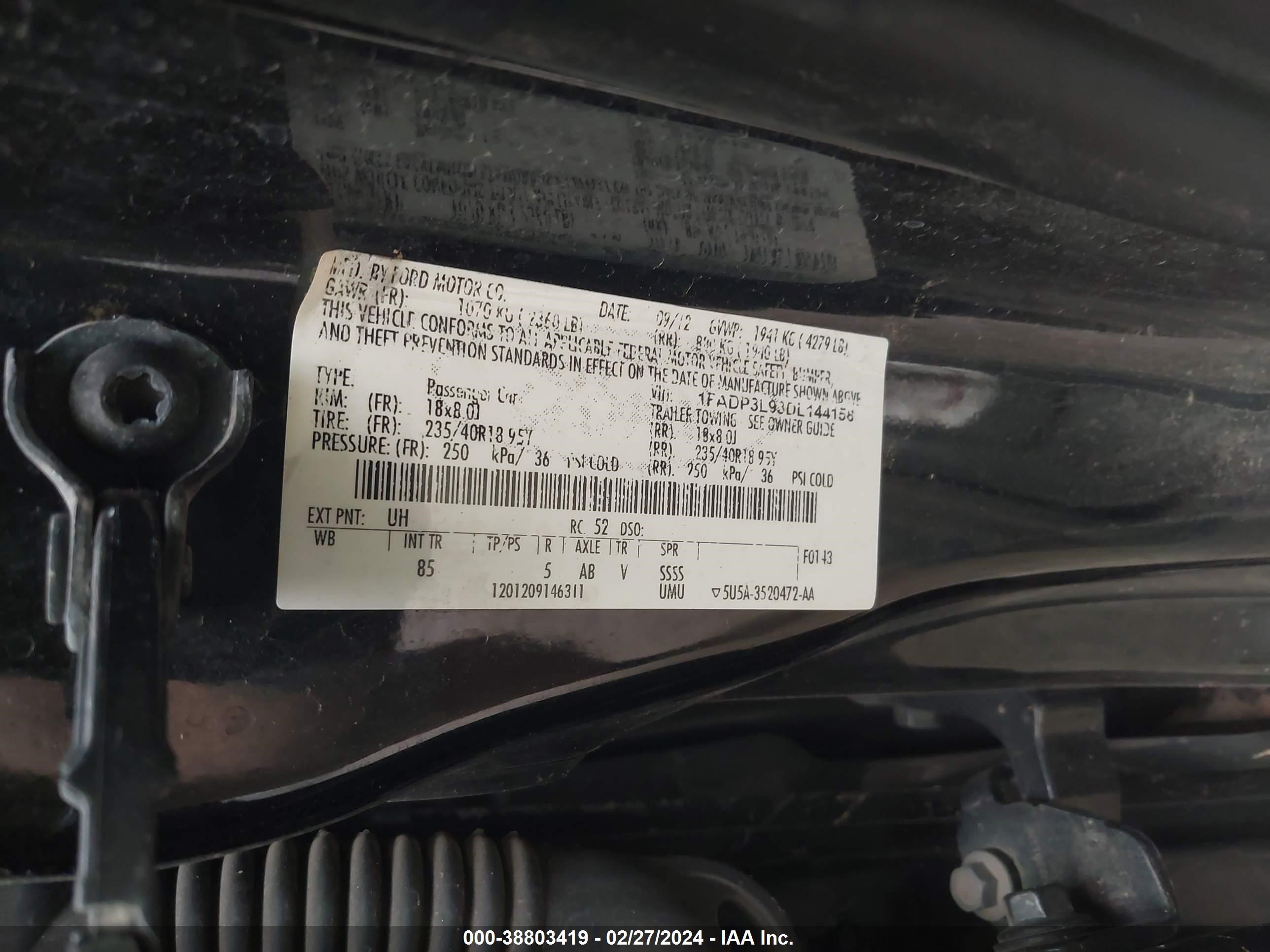 Photo 8 VIN: 1FADP3L93DL144158 - FORD FOCUS ST 