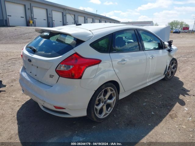 Photo 3 VIN: 1FADP3L93DL232031 - FORD FOCUS ST 