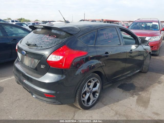 Photo 3 VIN: 1FADP3L93DL301543 - FORD FOCUS ST 