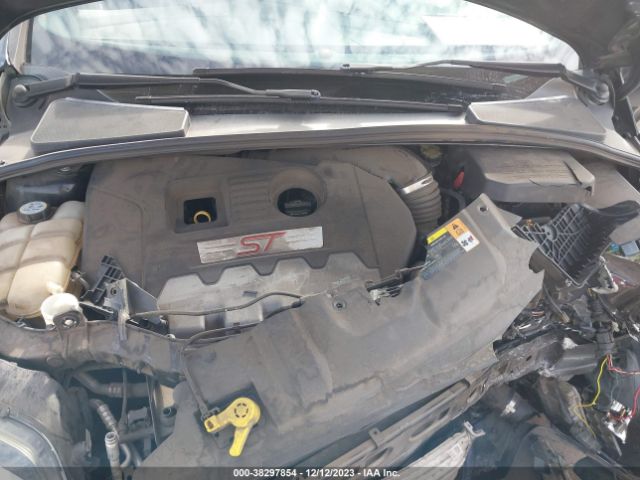 Photo 9 VIN: 1FADP3L93DL301543 - FORD FOCUS ST 