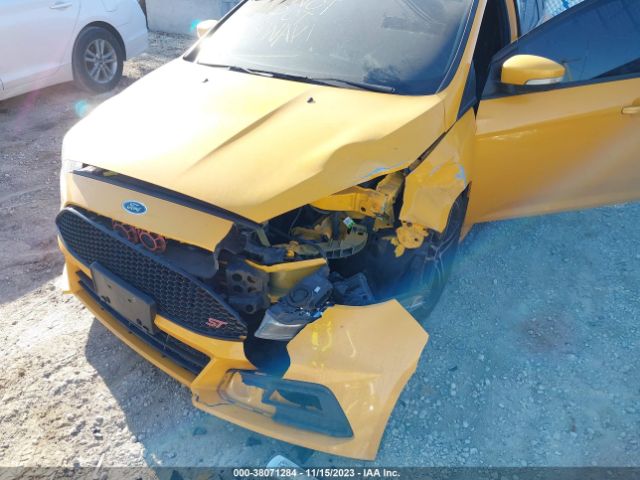 Photo 5 VIN: 1FADP3L93FL273889 - FORD FOCUS ST 