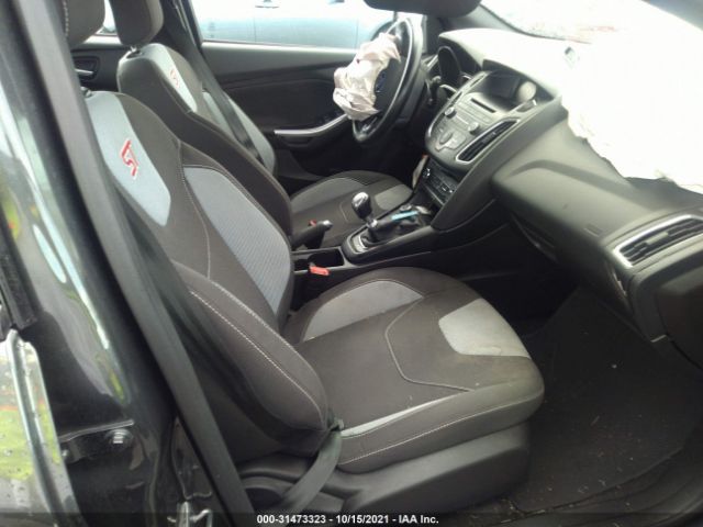 Photo 4 VIN: 1FADP3L93HL317392 - FORD FOCUS 