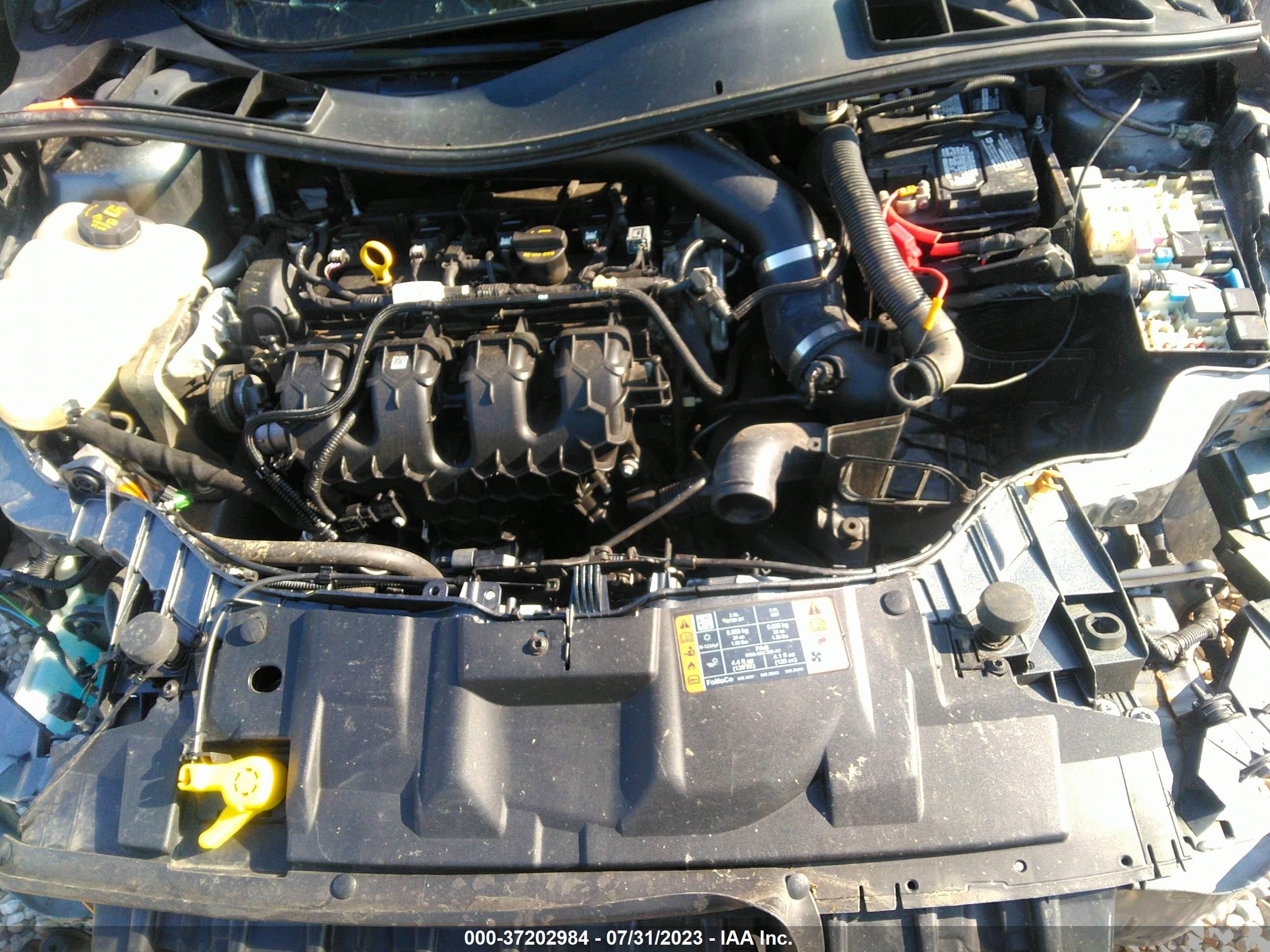 Photo 9 VIN: 1FADP3L93JL289129 - FORD FOCUS 