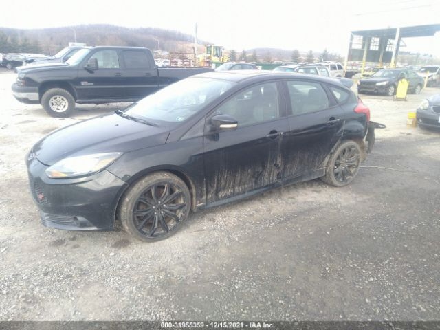 Photo 1 VIN: 1FADP3L94DL122282 - FORD FOCUS 