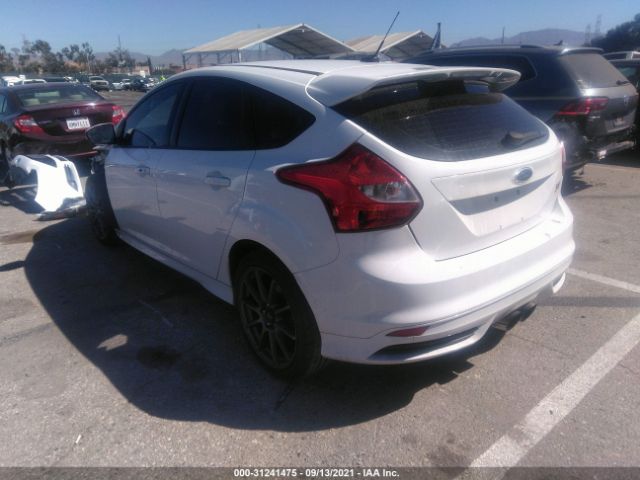 Photo 2 VIN: 1FADP3L94EL131694 - FORD FOCUS 