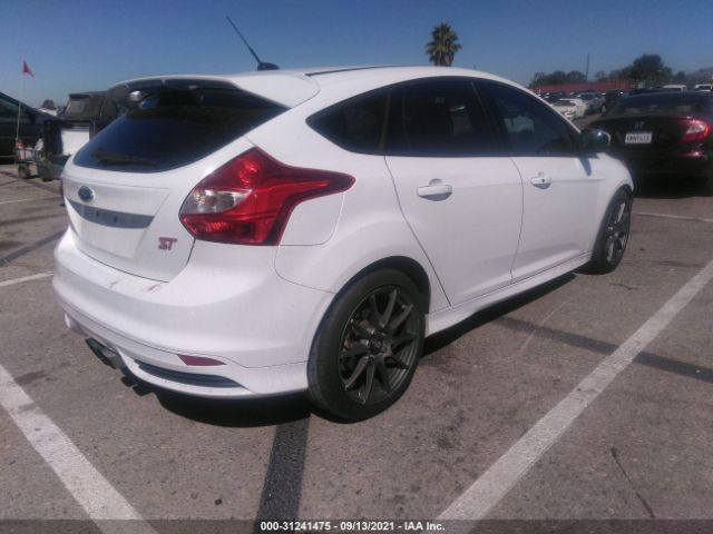 Photo 3 VIN: 1FADP3L94EL131694 - FORD FOCUS 