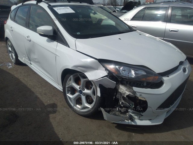 Photo 5 VIN: 1FADP3L94EL154747 - FORD FOCUS 