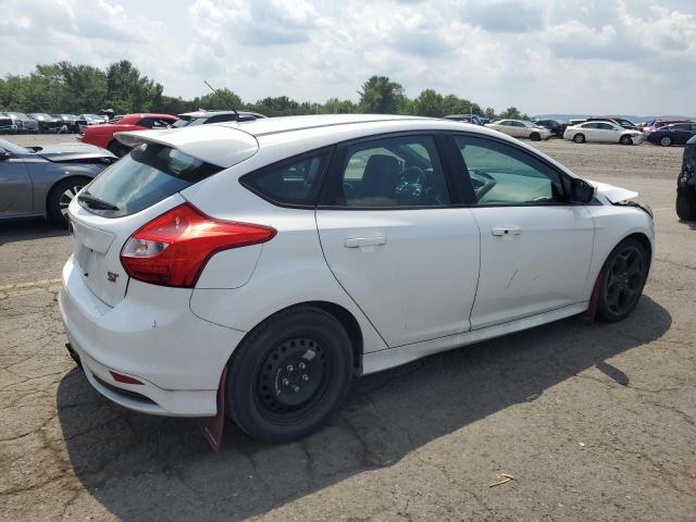 Photo 2 VIN: 1FADP3L94EL221427 - FORD FOCUS ST 