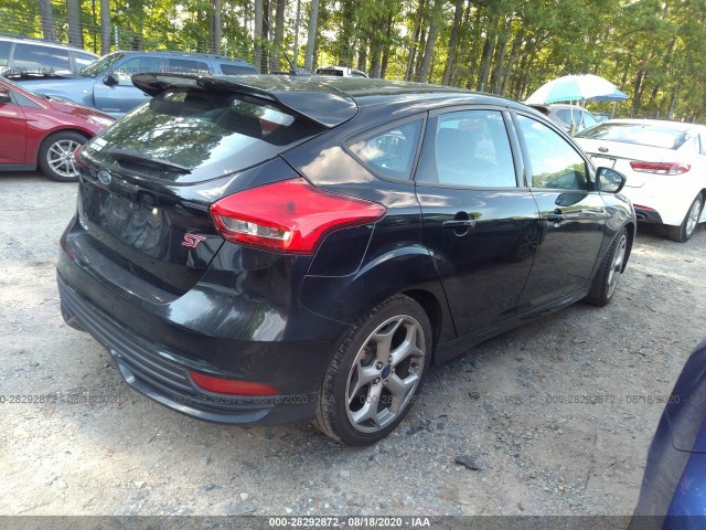 Photo 3 VIN: 1FADP3L94GL266581 - FORD FOCUS 