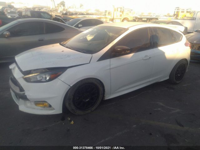 Photo 1 VIN: 1FADP3L94HL258160 - FORD FOCUS 