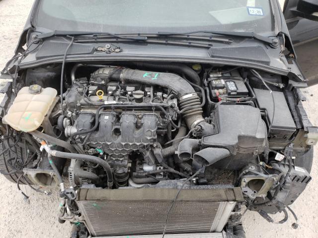 Photo 6 VIN: 1FADP3L94HL327820 - FORD FOCUS ST 