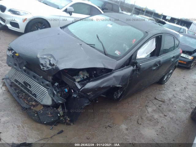 Photo 1 VIN: 1FADP3L94JL232504 - FORD FOCUS 