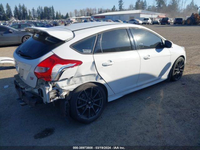 Photo 3 VIN: 1FADP3L95DL227896 - FORD FOCUS ST 