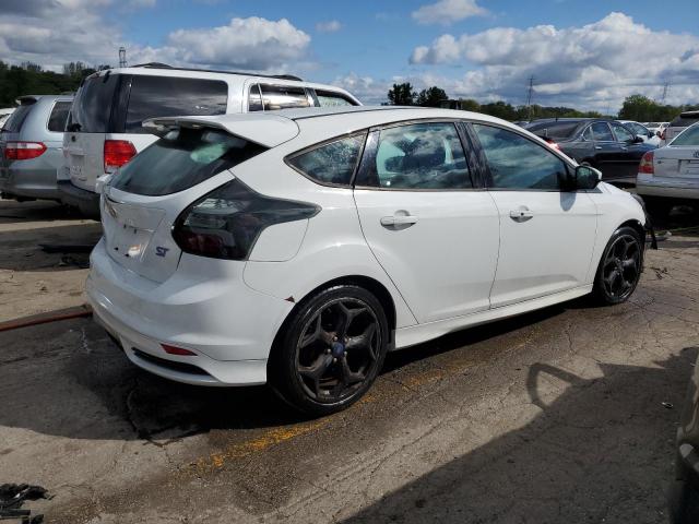 Photo 2 VIN: 1FADP3L95DL364630 - FORD FOCUS ST 