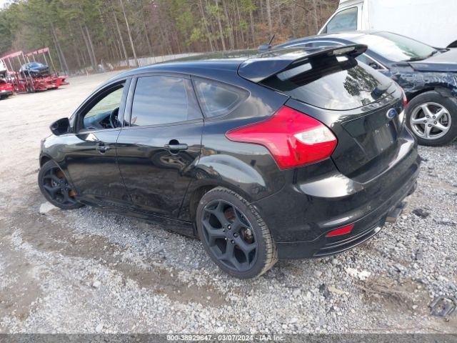 Photo 2 VIN: 1FADP3L95EL212395 - FORD FOCUS ST 