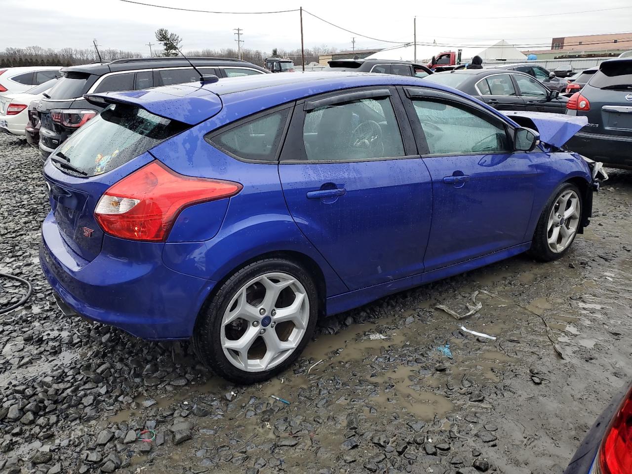 Photo 2 VIN: 1FADP3L95EL338191 - FORD FOCUS 