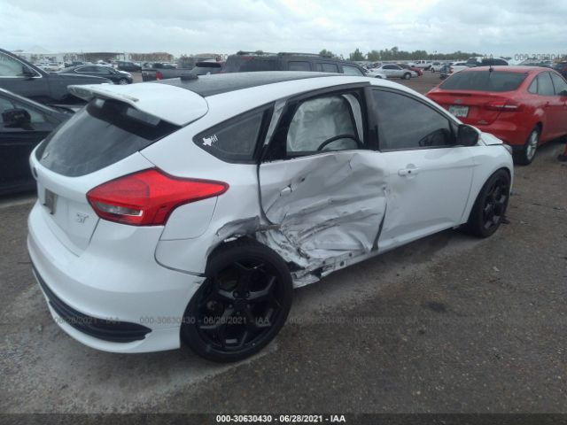 Photo 3 VIN: 1FADP3L95FL269035 - FORD FOCUS 