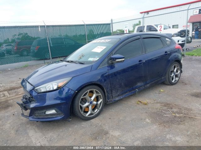 Photo 1 VIN: 1FADP3L95GL224582 - FORD FOCUS 