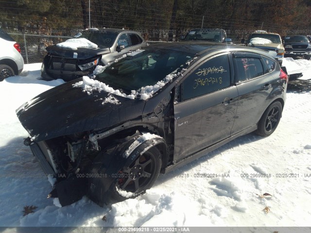 Photo 1 VIN: 1FADP3L95GL273765 - FORD FOCUS 