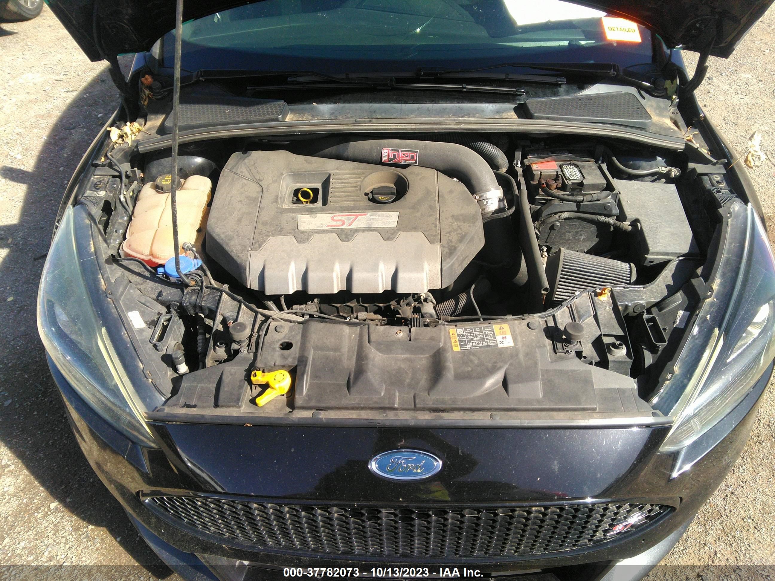 Photo 9 VIN: 1FADP3L95GL377902 - FORD FOCUS 