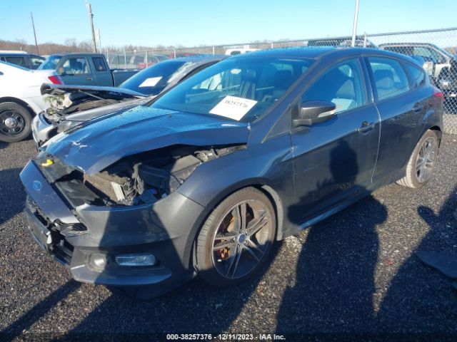 Photo 1 VIN: 1FADP3L95HL240718 - FORD FOCUS ST 