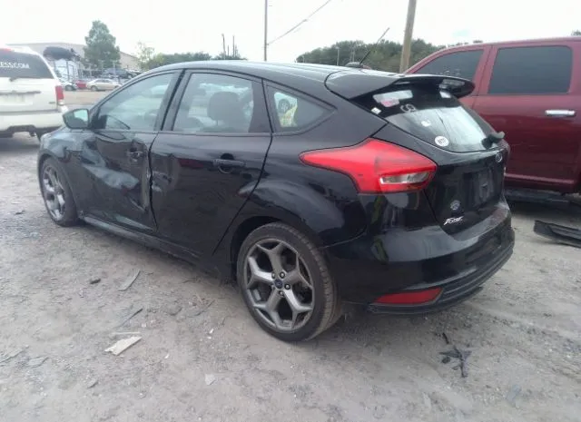 Photo 2 VIN: 1FADP3L95HL338020 - FORD FOCUS 