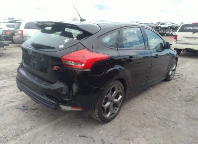 Photo 3 VIN: 1FADP3L95HL338020 - FORD FOCUS 