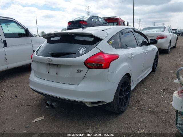 Photo 3 VIN: 1FADP3L95JL232950 - FORD FOCUS ST 