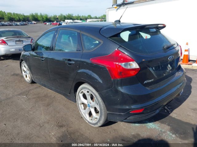 Photo 2 VIN: 1FADP3L96DL151699 - FORD FOCUS ST 