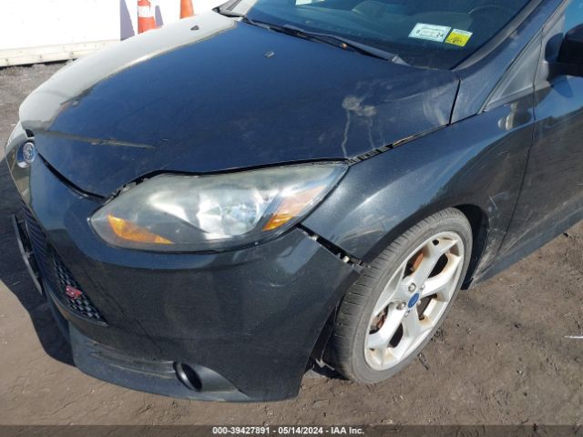 Photo 5 VIN: 1FADP3L96DL151699 - FORD FOCUS ST 