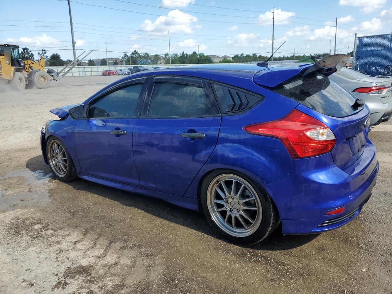 Photo 1 VIN: 1FADP3L96EL172523 - FORD FOCUS 