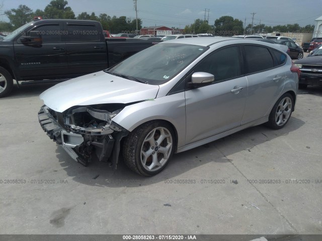 Photo 1 VIN: 1FADP3L96EL381258 - FORD FOCUS 