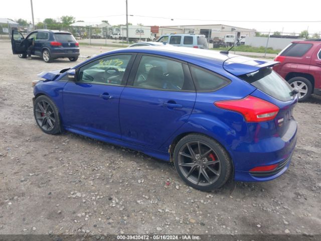 Photo 2 VIN: 1FADP3L96FL229000 - FORD FOCUS 