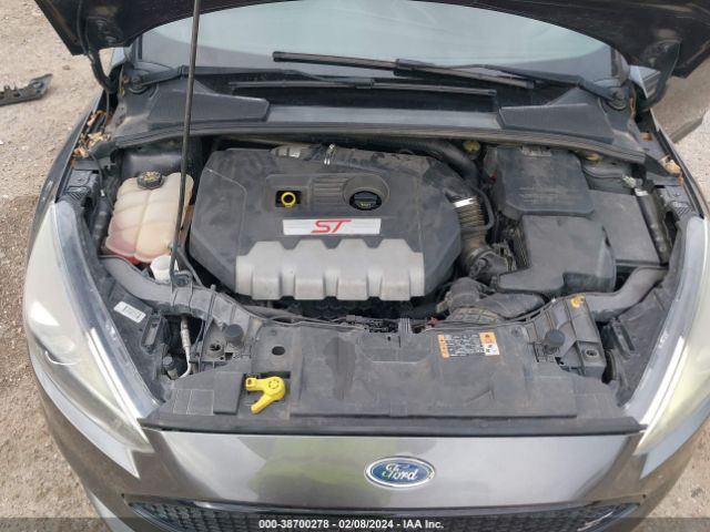 Photo 9 VIN: 1FADP3L96FL268931 - FORD FOCUS ST 