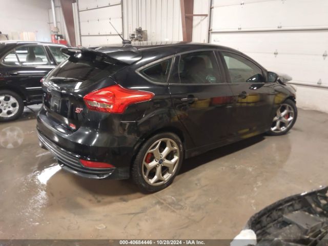 Photo 3 VIN: 1FADP3L96GL203241 - FORD FOCUS 