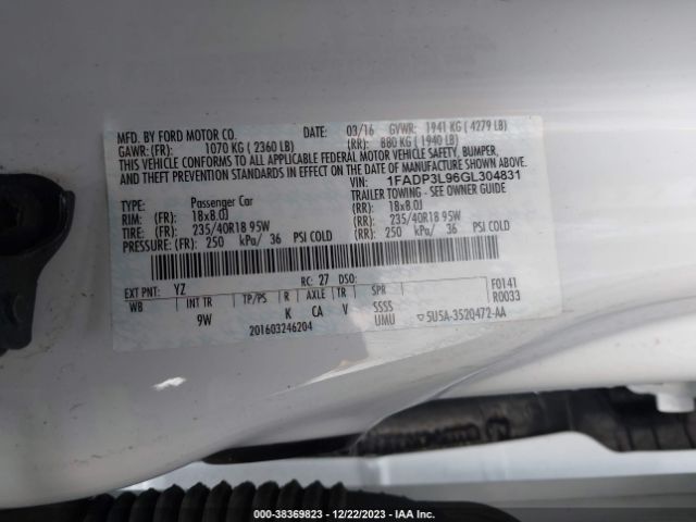 Photo 8 VIN: 1FADP3L96GL304831 - FORD FOCUS ST 