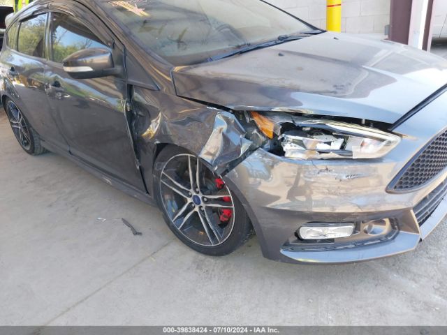 Photo 5 VIN: 1FADP3L96GL396040 - FORD FOCUS 