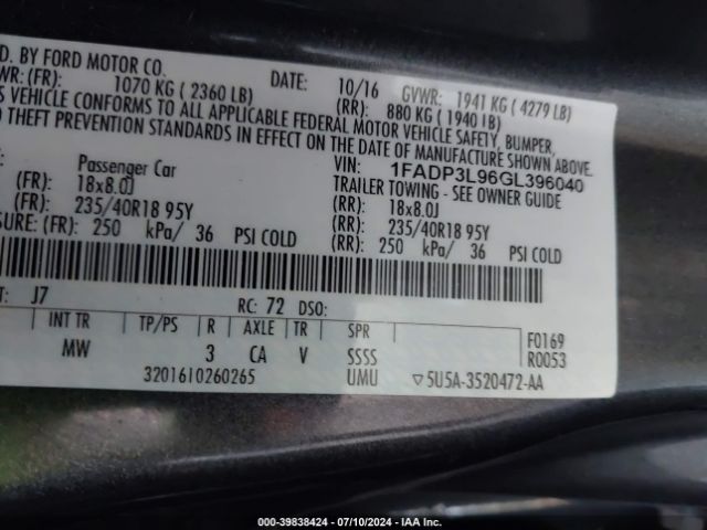 Photo 8 VIN: 1FADP3L96GL396040 - FORD FOCUS 