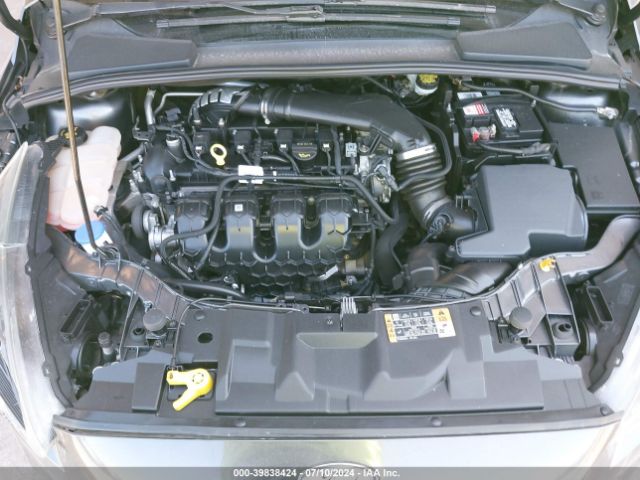 Photo 9 VIN: 1FADP3L96GL396040 - FORD FOCUS 