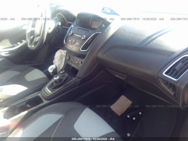 Photo 4 VIN: 1FADP3L96HL243367 - FORD FOCUS 