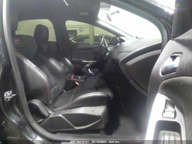 Photo 4 VIN: 1FADP3L97DL222991 - FORD FOCUS ST 