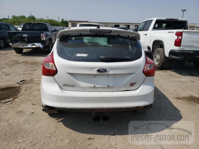 Photo 5 VIN: 1FADP3L97EL173986 - FORD FOCUS ST 