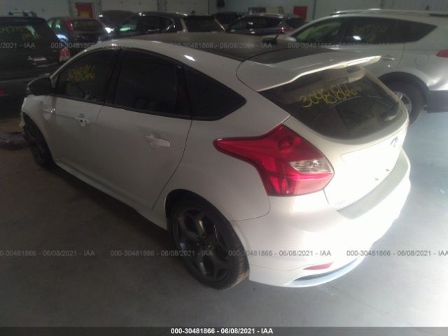 Photo 2 VIN: 1FADP3L97EL330237 - FORD FOCUS 