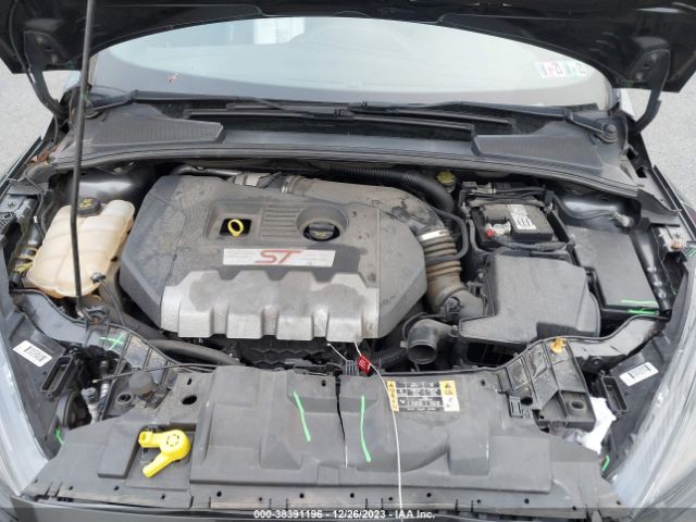 Photo 9 VIN: 1FADP3L97HL234113 - FORD FOCUS ST 