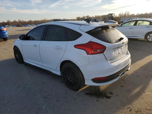 Photo 2 VIN: 1FADP3L97HL252398 - FORD FOCUS ST 