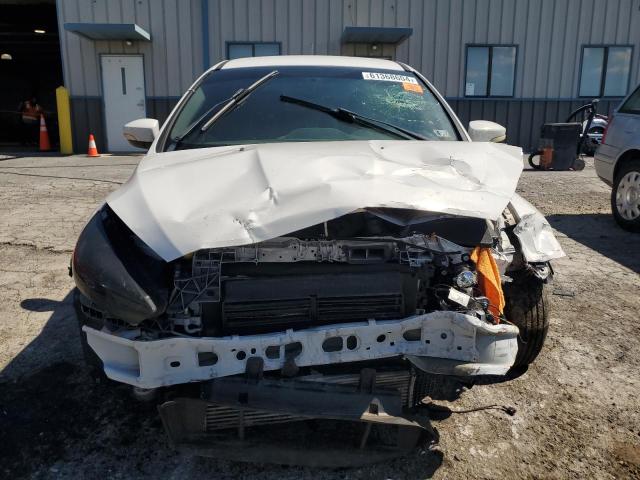 Photo 4 VIN: 1FADP3L97HL252451 - FORD FOCUS 