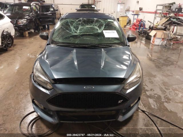 Photo 5 VIN: 1FADP3L97JL331947 - FORD FOCUS ST 