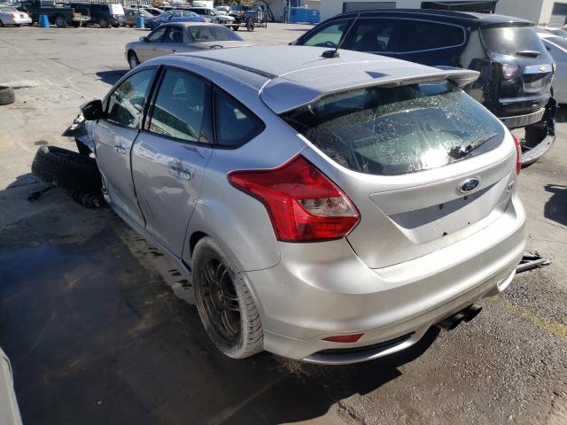 Photo 2 VIN: 1FADP3L98DL137500 - FORD FOCUS ST 