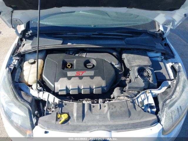 Photo 9 VIN: 1FADP3L98DL209604 - FORD FOCUS 