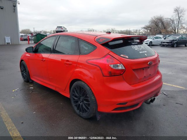 Photo 2 VIN: 1FADP3L98DL244448 - FORD FOCUS ST 